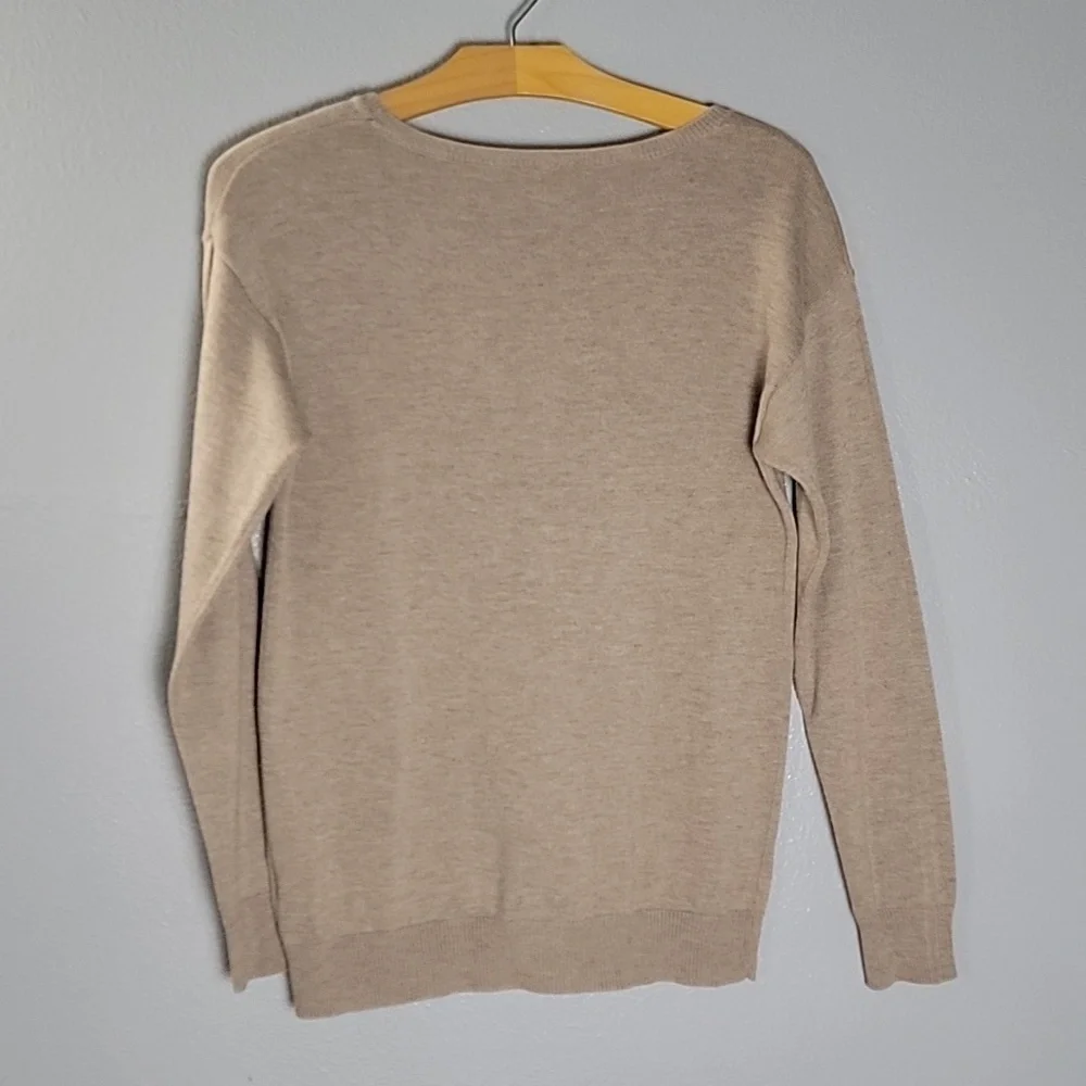 Willow & Clay Tan Sweater with Dog Design - Picture 6 of 9